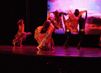 19. Romane Dance (FS2022) 09.JPG